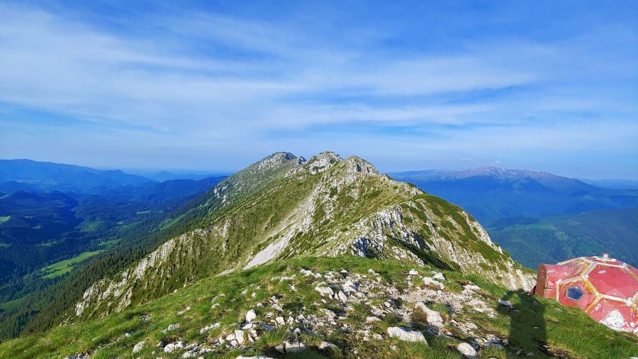 piatra craiului varful ascutit